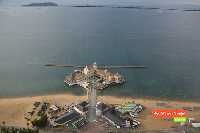 playa de momochi en fukuoka